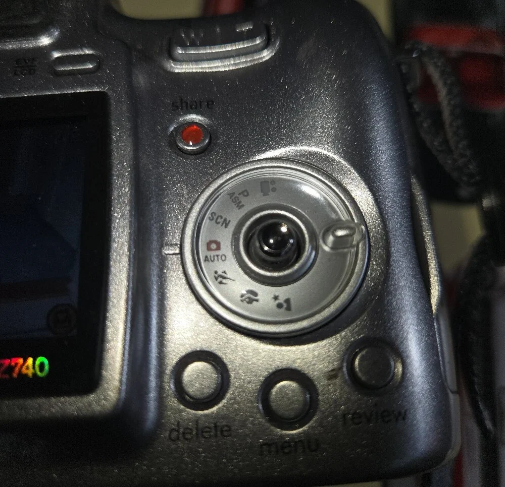 Kodak 10x Zoom Digital Camera - Black and Silver